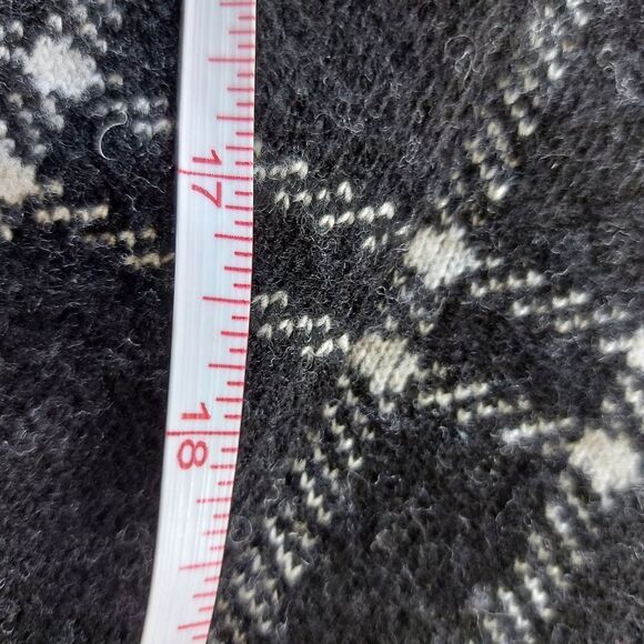 Massimo Dutti Black and White Plaid Poncho - Picture 6 of 6